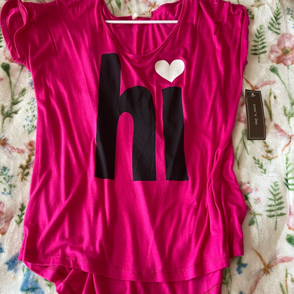 Arans Den shirt size M new with tags